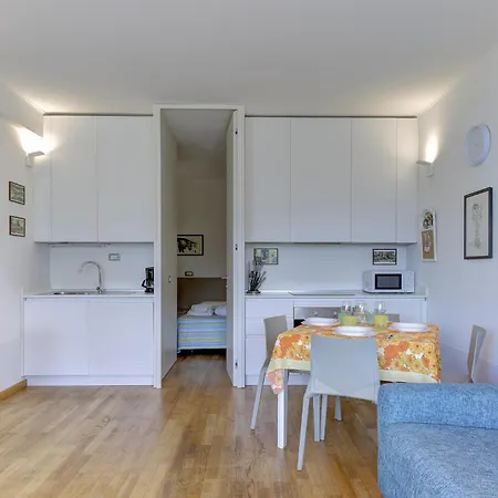 Lägenhet 2 Bedroom Stunning In Solto Collina Bg Riva di Solto