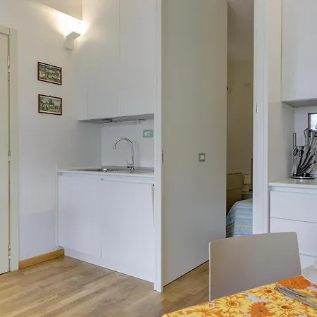 2 Bedroom Amazing Apartment In Solto Collina Bg Apartamento