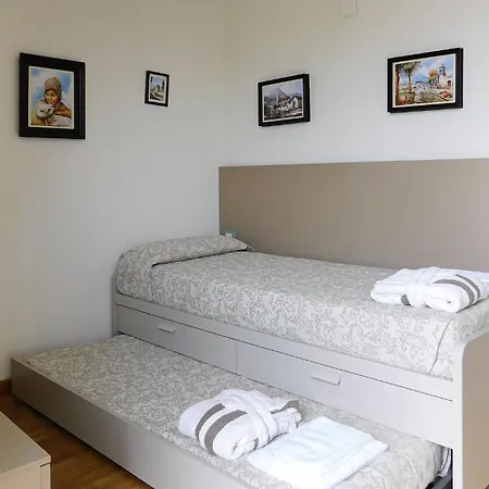 2 Bedroom Stunning In Solto Collina Bg Riva di Solto